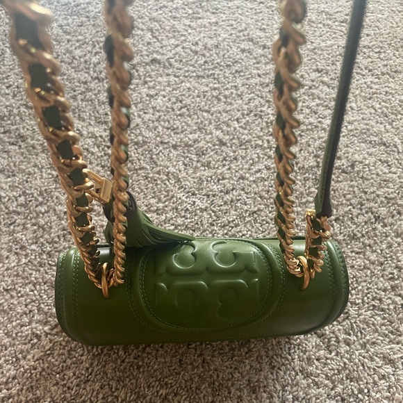 Tory Burch Small Fleming Convertible
Shoulder Bag-Spinach-*NEW* - Picture 9 of 14